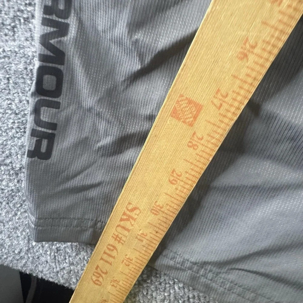 Under Armour Track Pants Mens S Gray Woven Elastic Waist Pockets Logo Loose